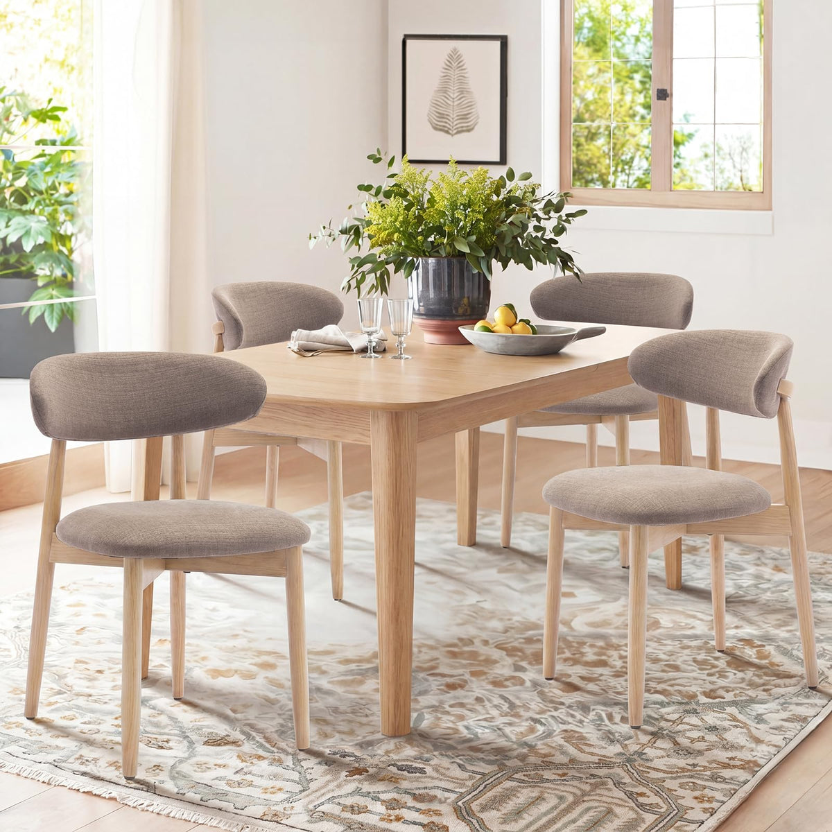 COLAMY Küchenstuhl Esszimmerstühle 4er Set, Moderne Polsterstuhl Essstühle mit Fester Rückenlehne, Stoff Esszimmerstühl mit Holzbein für Esszimmer